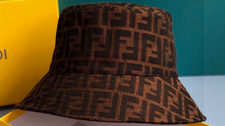 
				Fendi - Hats
				καπέλα